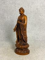 GRATIS VERZENDING Boeddha staand op dubbele lotusvoet -