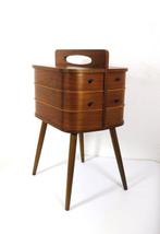 Naaidoos - Hout - Teakhouten tafel uit de jaren 50, Antiek en Kunst
