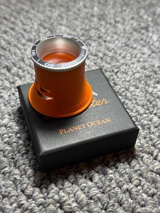 Loupe - 2020+ - Zwitserland - Omega - oculair, Collections, Appareils photo & Matériel cinématographique