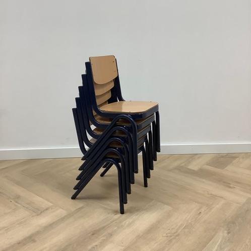 Tweedehands complete school set van Marko 5 stoelen , blauw, Huis en Inrichting, Stoelen, Gebruikt, Eén, Hout