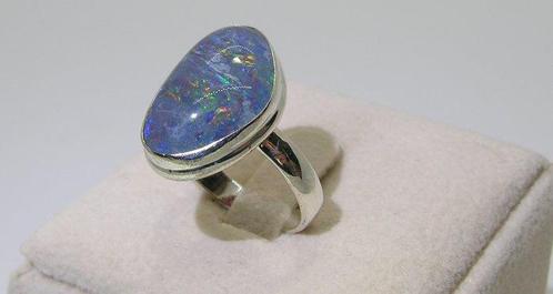 Opaal Ring - Hoogte: 25.4 mm - Breedte: 20.2 mm- 5.03 g -, Verzamelen, Mineralen en Fossielen