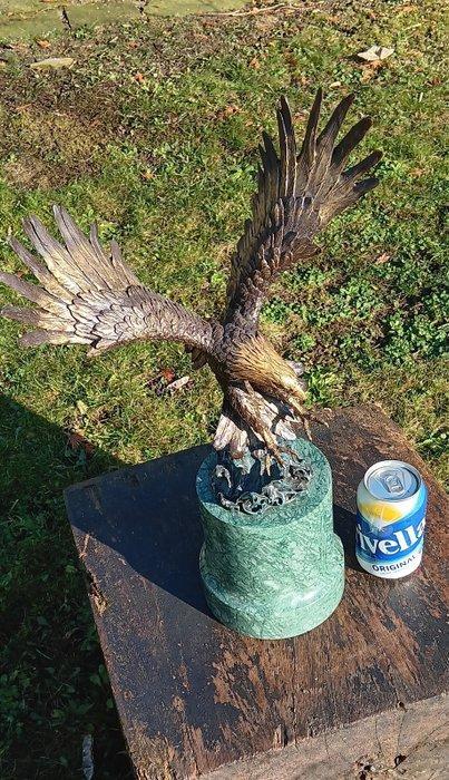 Sculpture, adelaar in vlucht - 45 cm - marbre en bronze, Antiquités & Art, Art | Objets design