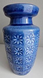 Vaas (5) - Aardewerk - 5 decoratieve vazen, Antiek en Kunst