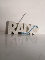 Isis - Radio 20-1 /FM-AM - 1970s - Draagbare radio, Audio, Tv en Foto, Radio's, Nieuw