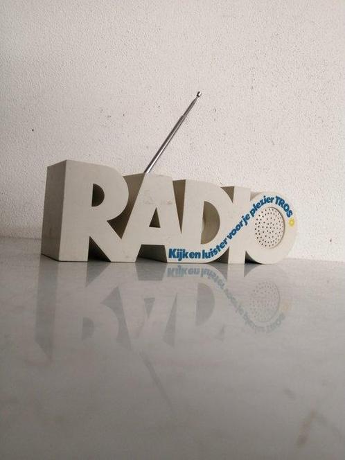 Isis - Radio 20-1 /FM-AM - 1970s - Draagbare radio, Audio, Tv en Foto, Radio's