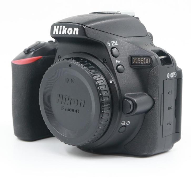 Nikon D5600 body | Tweedehands, TV, Hi-fi & Vidéo, Appareils photo numériques, Envoi