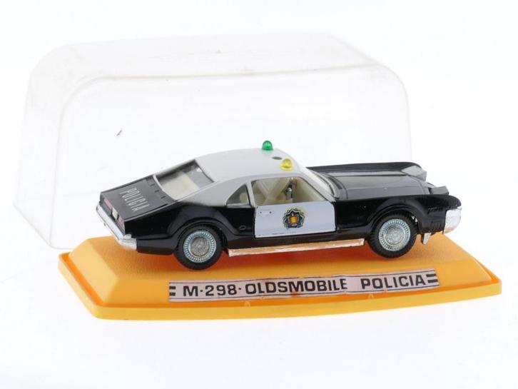 Schaal 1:43 Pilen S.A. M298 Oldsmobile Policia #5411, Hobby en Vrije tijd, Modelauto's | 1:43, Gebruikt, Overige merken, Ophalen of Verzenden