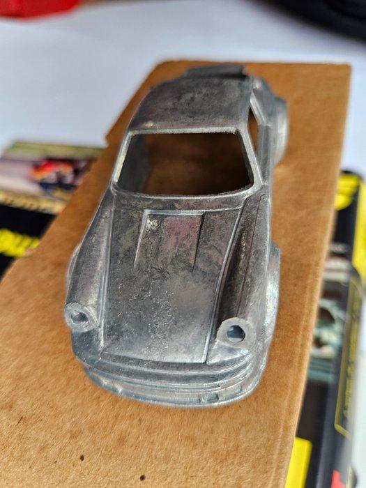 Solido 1:43 - Modelbouwdoos - Porsche 934 - 68 duizend, Hobby & Loisirs créatifs, Voitures miniatures | 1:5 à 1:12