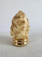 Fabergé ei - Bas-reliëf stijl ivoor - schatten -