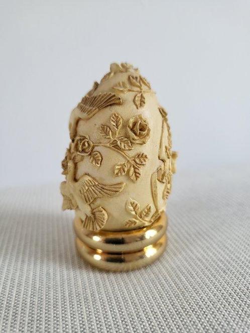Fabergé ei - Bas-reliëf stijl ivoor - schatten -, Antiek en Kunst, Curiosa en Brocante