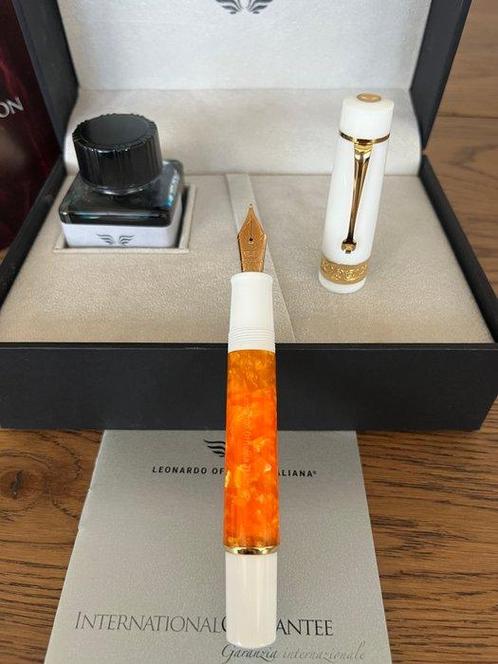 Leonardo Officina Italiana - Felice Arancio - PENNINO IN ORO, Verzamelen, Pennenverzamelingen