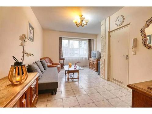 Appartement aan Rue Jean-Baptiste Serkeyn, Jette, Immo, Appartementen en Studio's te huur, 50 m² of meer