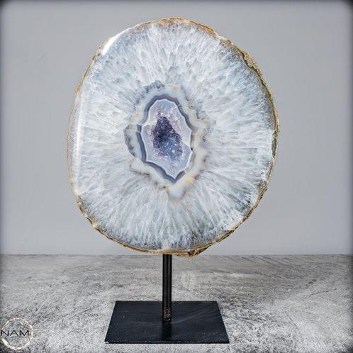 Natuurlijke Amethist Agaat Druse op stands- 4267.22 g, Verzamelen, Mineralen en Fossielen