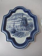 Boch Belgium - Boch Belgique 2 plaques murales en porcelaine, Antiek en Kunst