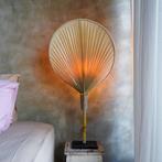 Artisanal Palm Leaf Lampshade - Tafellamp - Bamboe, Palmblad, Antiek en Kunst