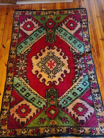 Tapis - 130 cm - 190 cm - Tapis de folklore bulgare beschikbaar voor biedingen