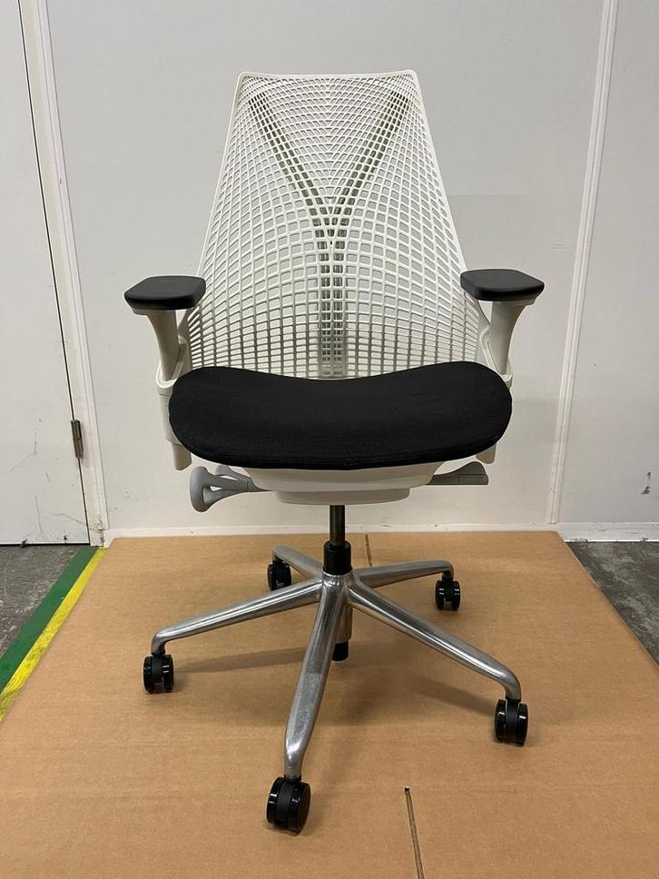 Witte Herman Miller Sayl Bureaustoel, Maison & Meubles, Chaises de bureau, Envoi