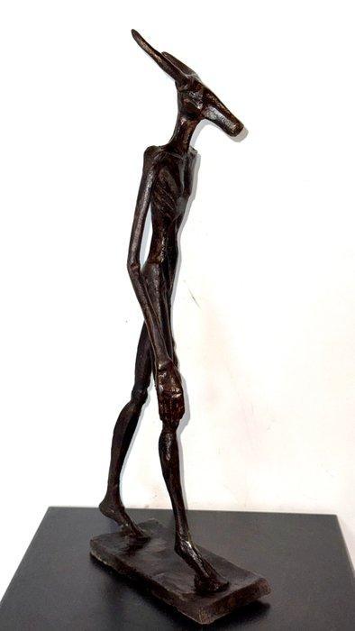 Abdoulaye Derme - sculptuur, Minotaure en marche - 42 cm -, Antiek en Kunst, Curiosa en Brocante
