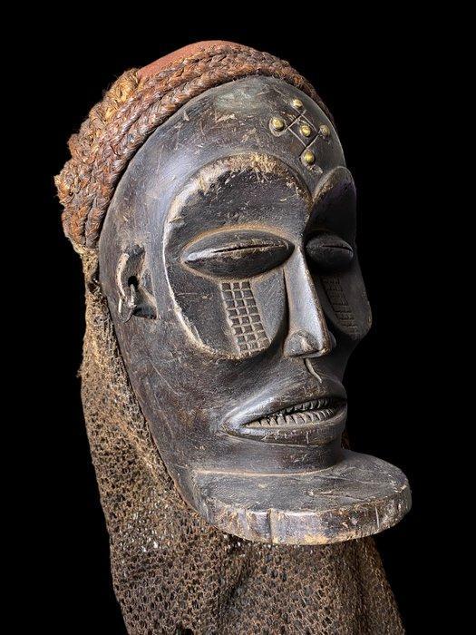 Masker - Chokwe - DR Congo (Zonder Minimumprijs), Antiek en Kunst, Kunst | Niet-Westerse kunst