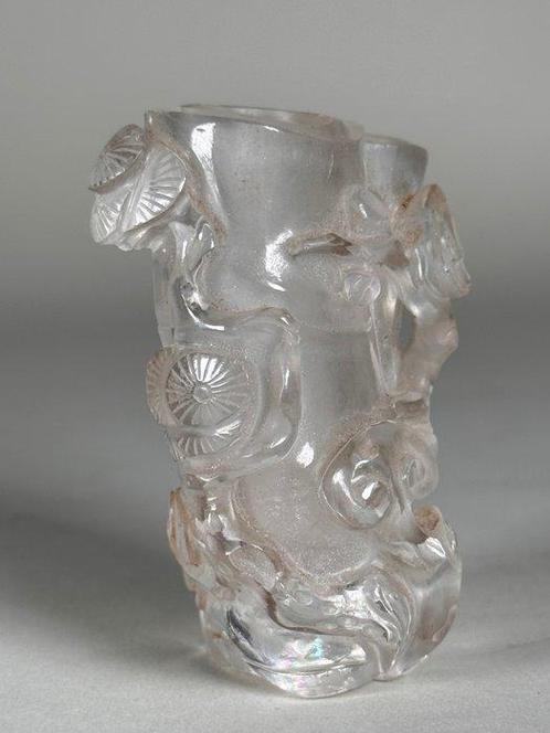 Figuur - Crystal rock “ carved vase” - Bergkristal - China -, Antiek en Kunst, Antiek | Overige Antiek