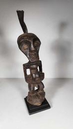 Standbeeld - Songye - Congo RDC