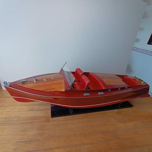 AHC Models 1:10 - Modeljacht - Lancha de madera clásica, Hobby en Vrije tijd, Modelauto's | 1:5 tot 1:12