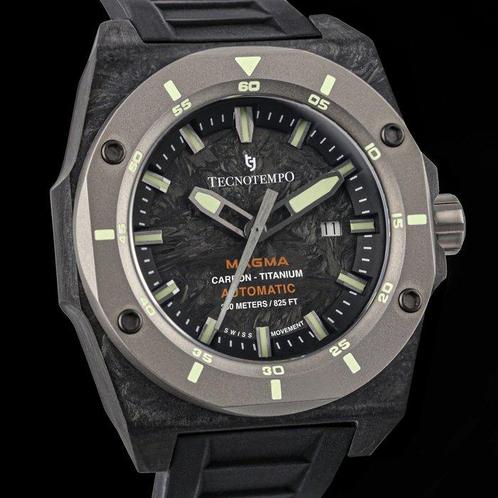 Tecnotempo - MAGMA - Forged Carbon & Titanium 250M -, Handtassen en Accessoires, Horloges | Heren
