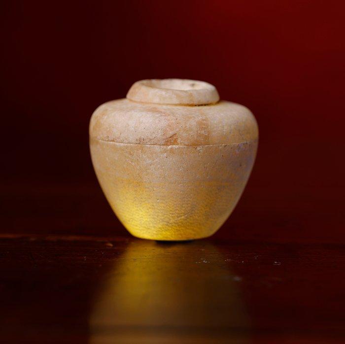 Oude Egypte, Zeldzame kleine albasten pot gemaakt in twee, Verzamelen, Mineralen en Fossielen