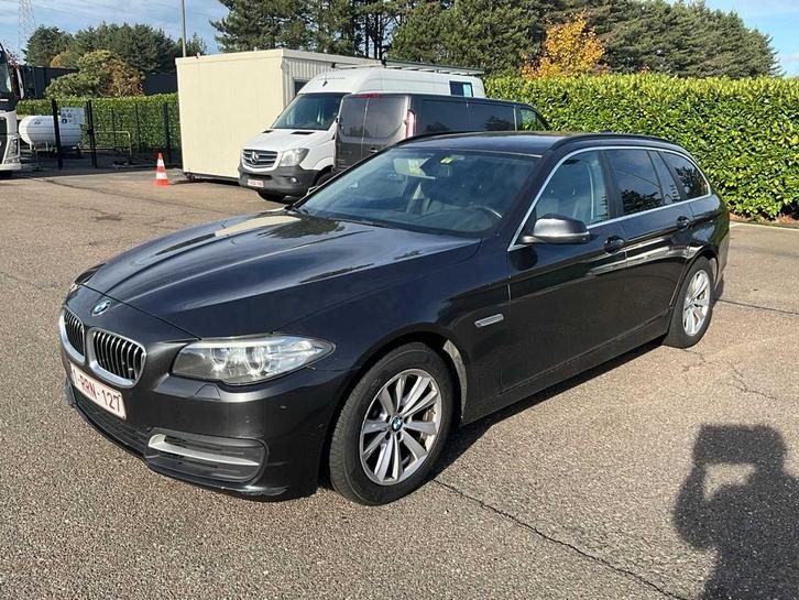 Online veiling - 2017 BMW 518d Wagen, Auto's, Bestelwagens en Lichte vracht, Ophalen