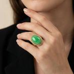 Ring Vintage 18 karaats goud Wah Hing Jade cabochon gouden