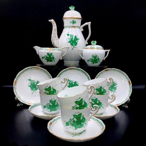Herend - Coffee/Tea Set for 6 Persons (15 pcs) - Chinese, Antiek en Kunst, Antiek | Meubels | Tafels