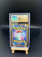 Pokémon - 1 Graded card - Umbreon Pokeball - Low pop 92/187, Hobby en Vrije tijd, Verzamelkaartspellen | Pokémon, Nieuw