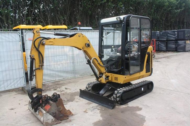 Veiling: Minigraver Caterpillar 301.8C Diesel 13.5kW 2015, Zakelijke goederen, Machines en Bouw | Kranen en Graafmachines, Ophalen
