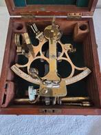 Sextant - Messing, Hout, bakeliet, messing, hout - B. Cooke