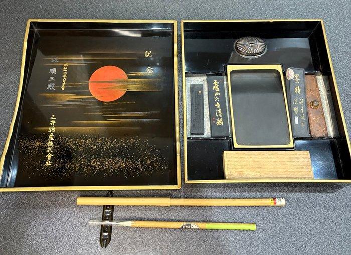 Hobbydoos - Exquise Japanse Makie Lacquer Inkstone Box, Antiek en Kunst, Antiek | Overige Antiek