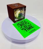 Vanessa Fodera (1981) - DANS QUEL MONDE VUITTON ! / luxury