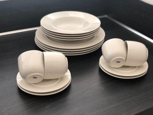 Alessi - Ettore Sottsass - Service de table pour le dîner, Antiek en Kunst, Antiek | Meubels | Stoelen en Sofa's
