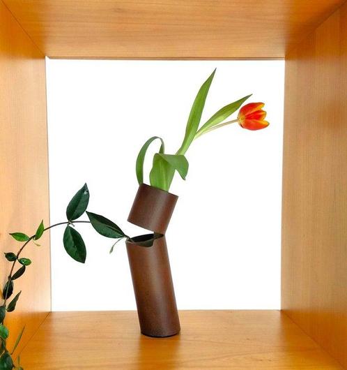 Outdesign - Roberto Dagnino - Bloempot - Staal, Antiek en Kunst, Kunst | Designobjecten