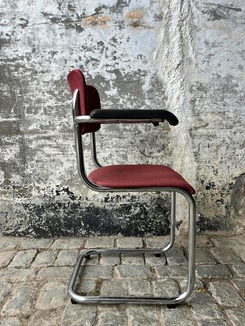 Unic Cantilever | Belgisch design uit de jaren 70 (14 stuks) beschikbaar voor biedingen