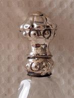 Parfumfles - Gave Hollandse Parfum flacon op voetje afgezet, Antiek en Kunst