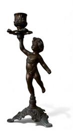 Kaarsenhouder (2) - Zinklegering - Putti cherubini dansend., Antiquités & Art