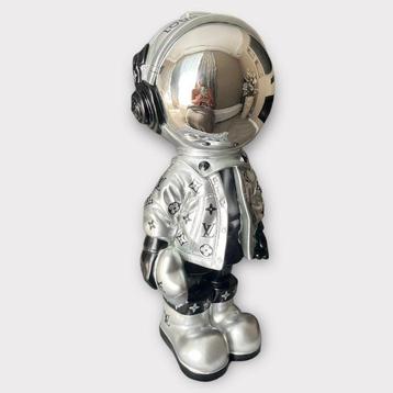 Louis Vuitton - Astronaut Keyring - Catawiki