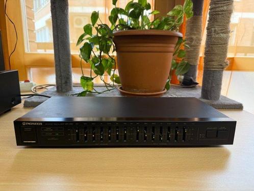 Pioneer - GR-331 Stereo grafische equalizer, Audio, Tv en Foto, Radio's