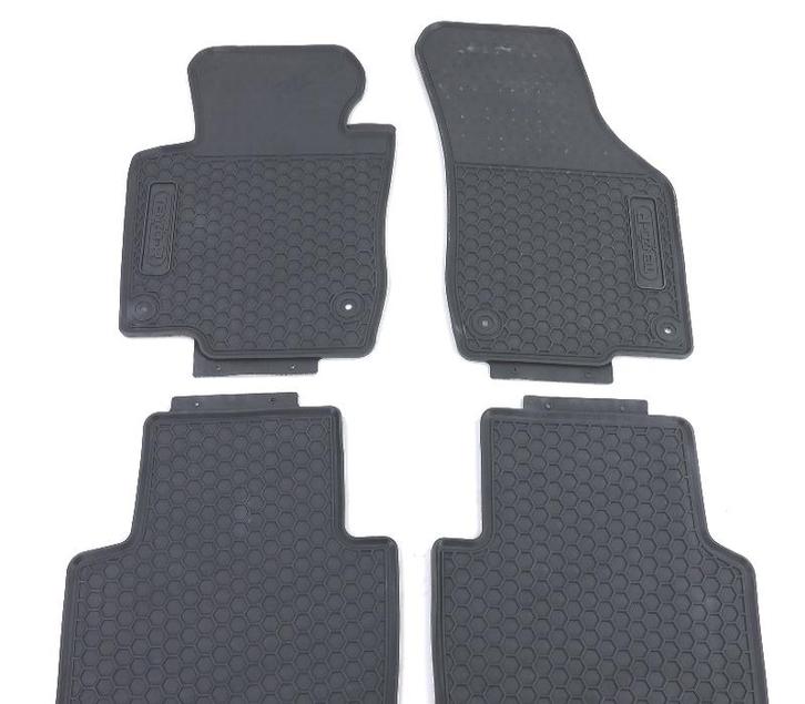 Tapis En Caoutchouc Pour Volkswagen Vw Passat B8 14-4 Unités, Auto diversen, Automatten, Verzenden
