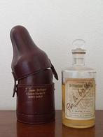 Parfumfles (2) - Leder, Glas - Een reis voor de reukzin., Antiek en Kunst