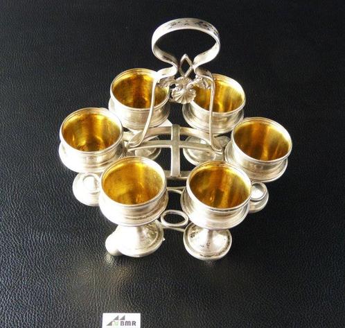 Eierhouder set - Ständer mit 6 Bechern - .750 zilver, Antiek en Kunst, Antiek | Zilver en Goud