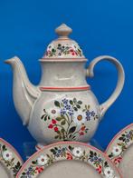 Koffieservies - Kaffeeservice mit floralem Dekor – Steinzeug