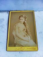 Nadar (1820–1910) - Jane Hading