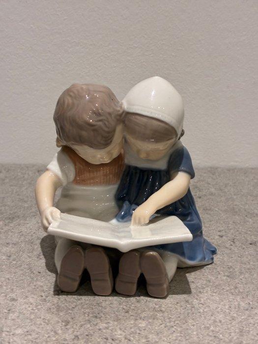 Royal Copenhagen, Bing & Grondahl - Figuur - Children with, Antiek en Kunst, Antiek | Glaswerk en Kristal