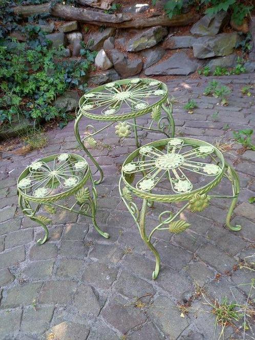 Table à plantes (3) - Fer - Ensemble de 3 tables à plantes, Antiek en Kunst, Curiosa en Brocante